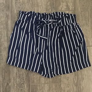 Paperbag waist shorts